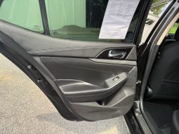 
										2017 Nissan Maxima S full									