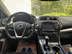 
										2017 Nissan Maxima S full									