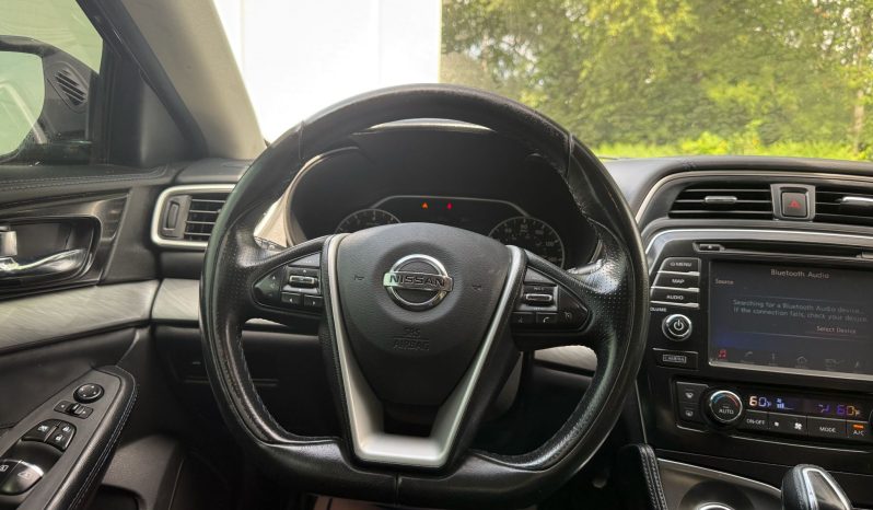 
								2017 Nissan Maxima S full									