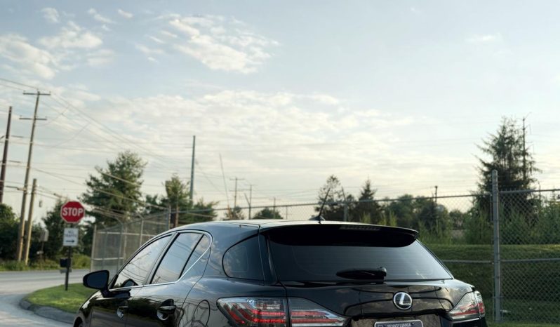 
								2012 Lexus CT200H 103k Miles full									