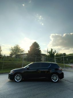 
										2012 Lexus CT200H 103k Miles full									