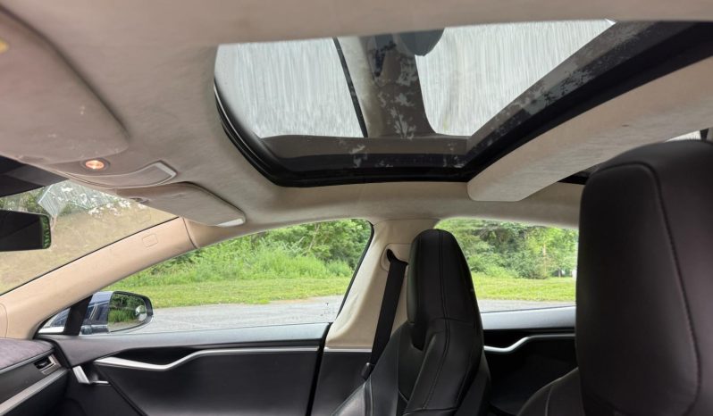 
								2014 Tesla Model S P85D AWD full									