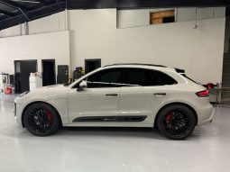 
										2022 Porsche Macan GTS full									
