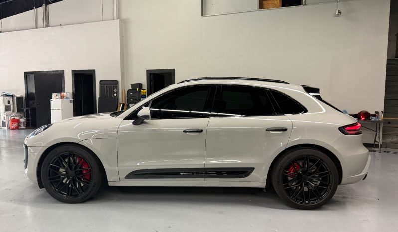 
								2022 Porsche Macan GTS full									
