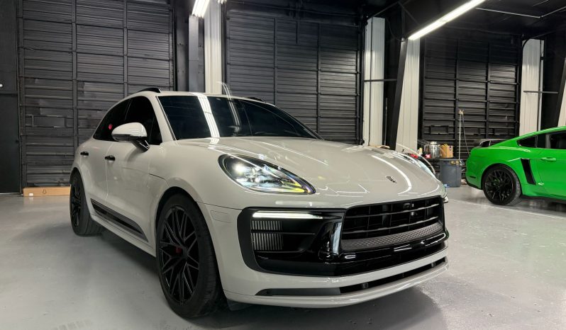 
								2022 Porsche Macan GTS full									