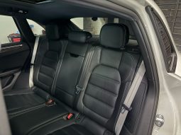 
										2022 Porsche Macan GTS full									