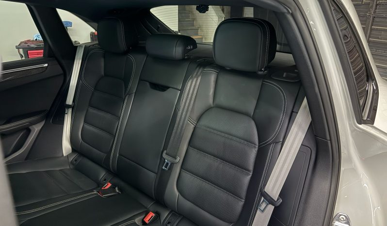 
								2022 Porsche Macan GTS full									