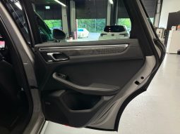 
										2022 Porsche Macan GTS full									
