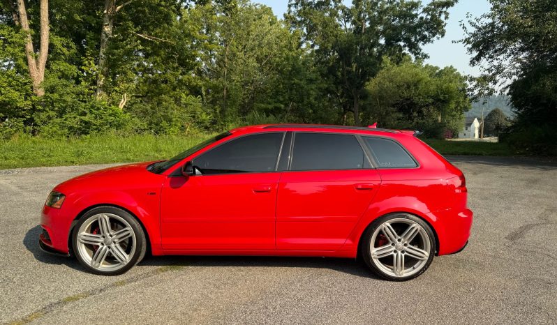 
								2011 Audi A3 Sportwagen 1 of 4 in the US 105K Miles full									