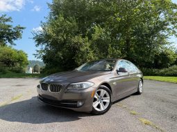 
										2012 BMW 528i xDrive full									