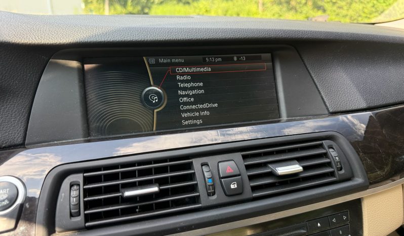 
								2012 BMW 528i xDrive full									