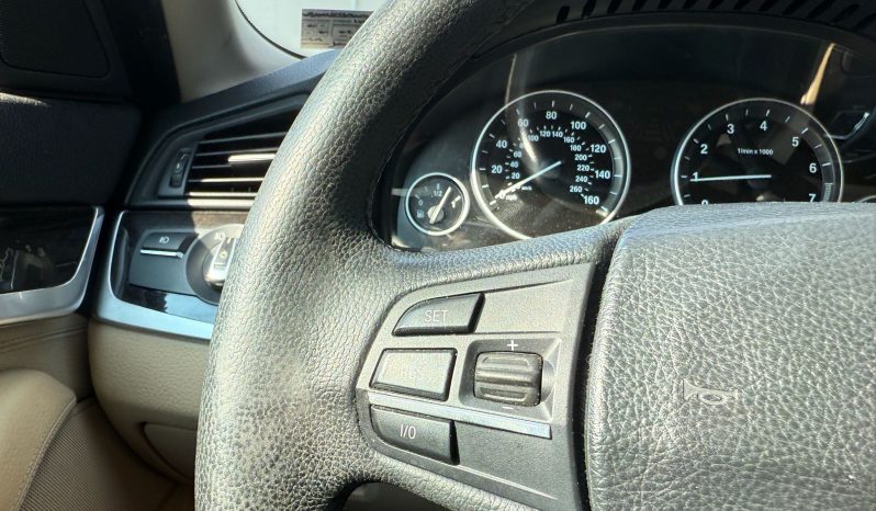 
								2012 BMW 528i xDrive full									