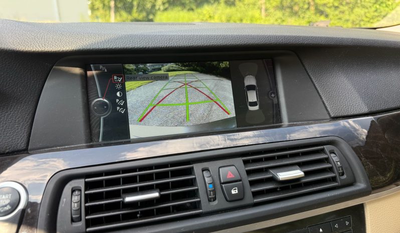 
								2012 BMW 528i xDrive full									