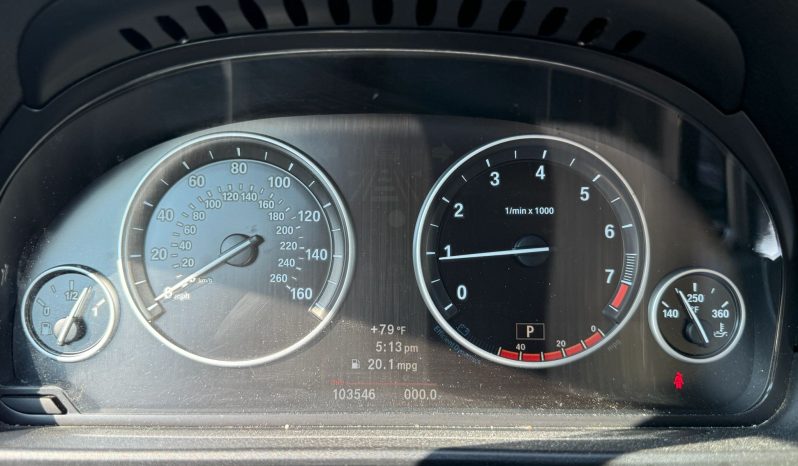 
								2012 BMW 528i xDrive full									