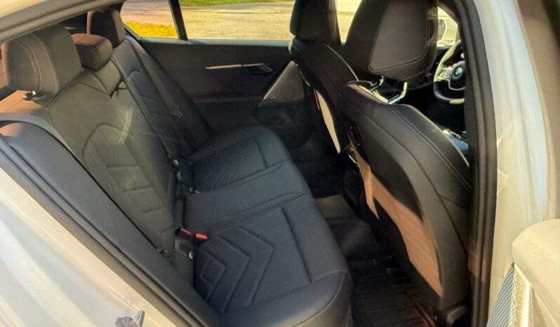 
								2024 BMW 530i xDrive full									