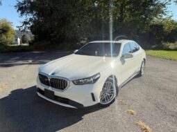
										2024 BMW 530i xDrive full									