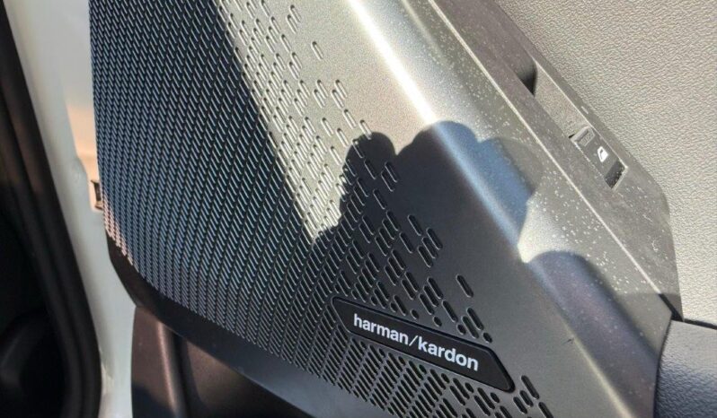 
								2024 BMW 530i xDrive full									