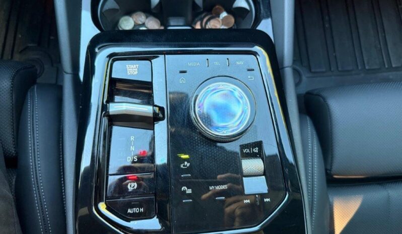 
								2024 BMW 530i xDrive full									