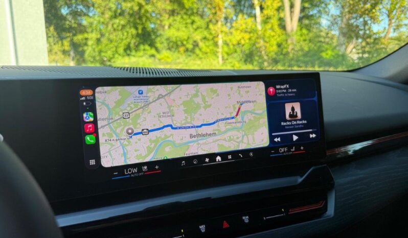 
								2024 BMW 530i xDrive full									