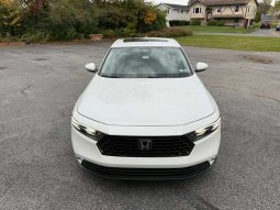 
										2024 Honda Accord EX full									