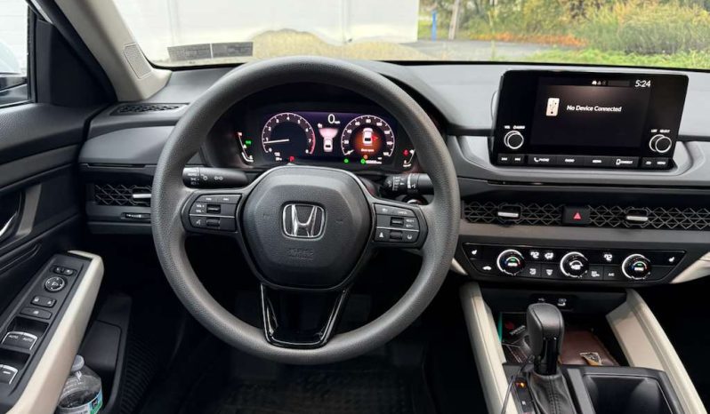 
								2024 Honda Accord EX full									