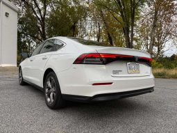 
										2024 Honda Accord EX full									