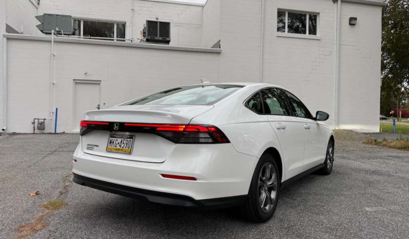 
								2024 Honda Accord EX full									