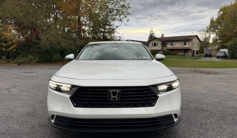 
								2024 Honda Accord EX full									