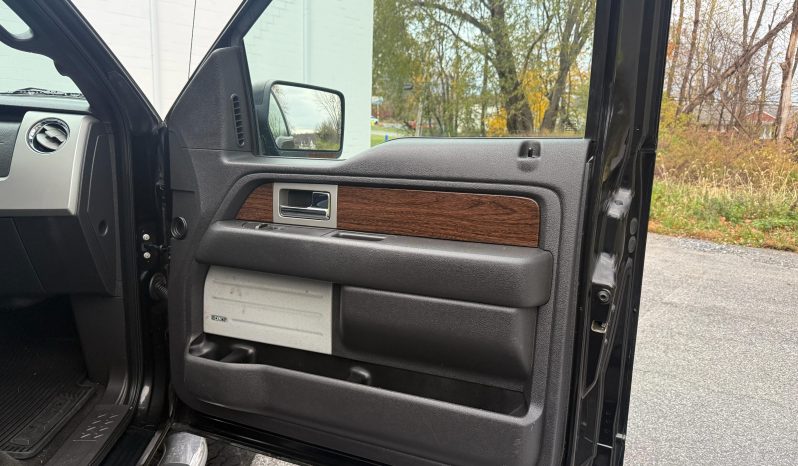 
								2014 Ford F-150 Lariat SuperCrew full									