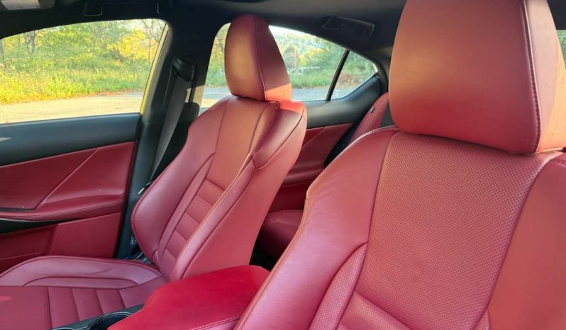 
								2022 Lexus IS350 AWD F Sport full									