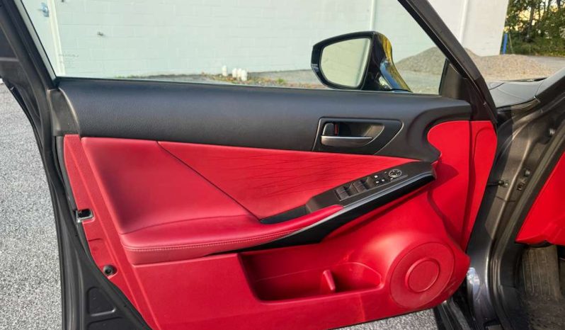 
								2022 Lexus IS350 AWD F Sport full									