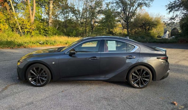 
								2022 Lexus IS350 AWD F Sport full									