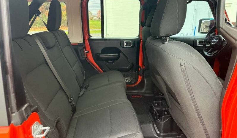 
								2018 Jeep Wrangler Unlimited Sport full									