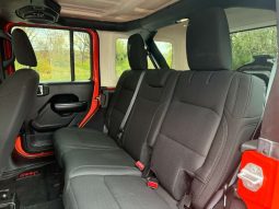 
										2018 Jeep Wrangler Unlimited Sport full									