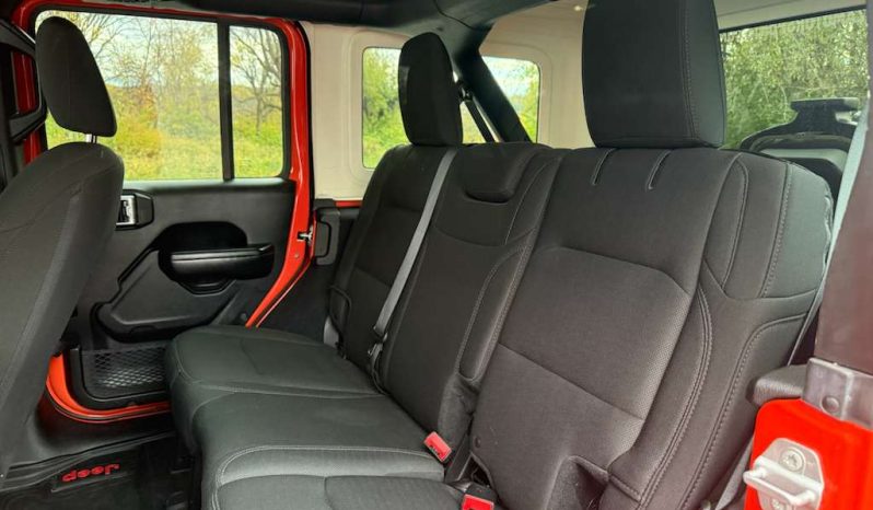 
								2018 Jeep Wrangler Unlimited Sport full									