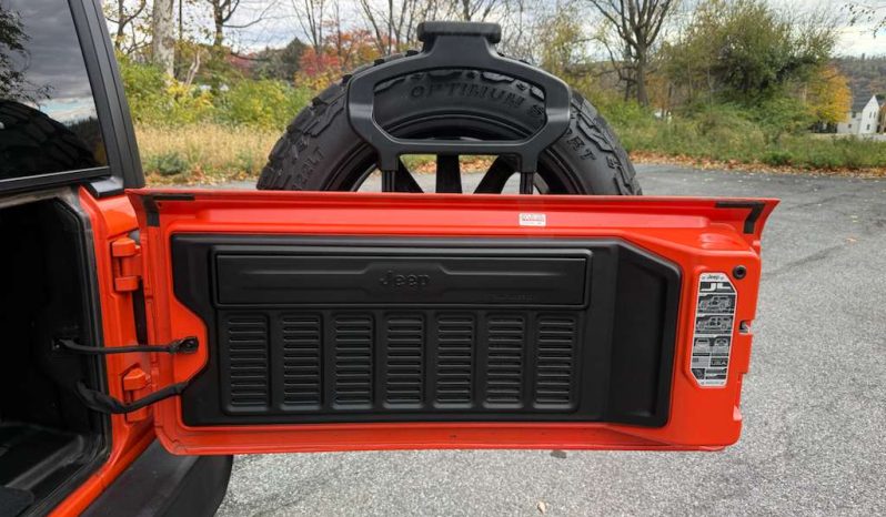 
								2018 Jeep Wrangler Unlimited Sport full									