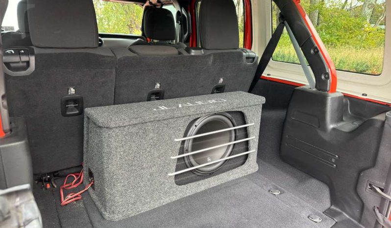 
								2018 Jeep Wrangler Unlimited Sport full									