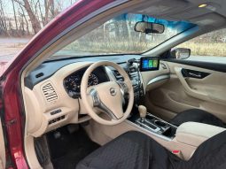 
										2014 Nissan Altima S full									
