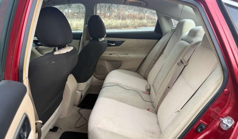 
								2014 Nissan Altima S full									