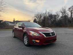 
										2014 Nissan Altima S full									