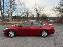 
										2014 Nissan Altima S full									