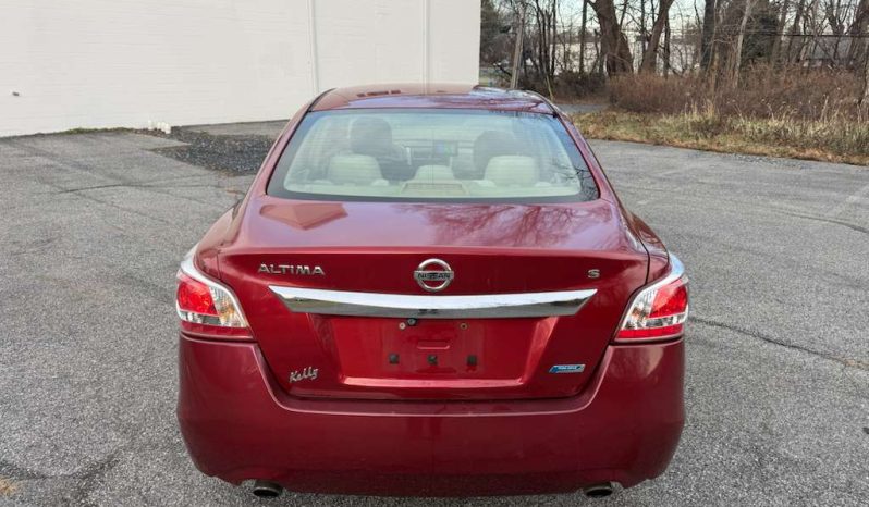 
								2014 Nissan Altima S full									