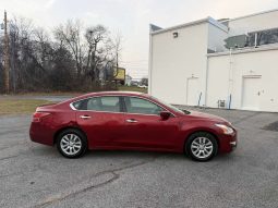 
										2014 Nissan Altima S full									