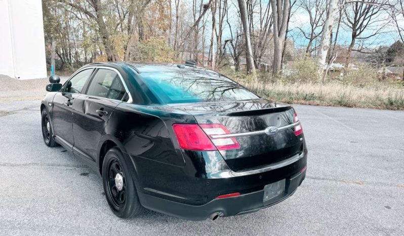 
								2017 Ford Taurus Police Interceptor full									