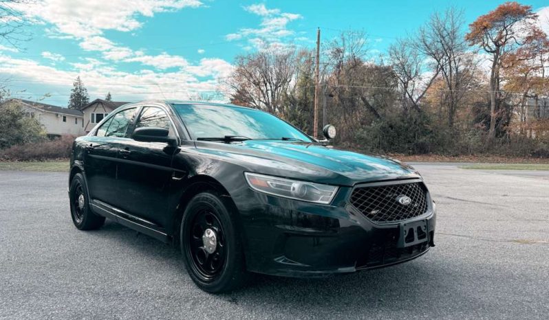 
								2017 Ford Taurus Police Interceptor full									