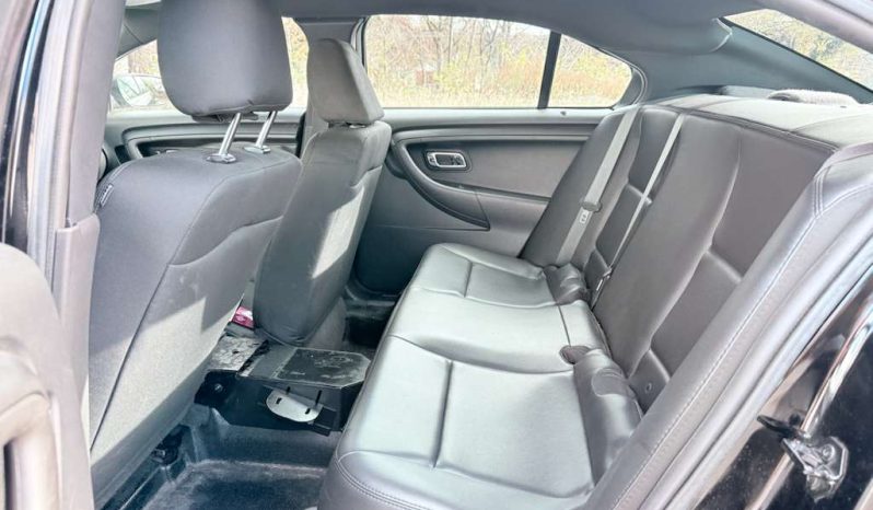 
								2017 Ford Taurus Police Interceptor full									