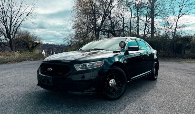 
								2017 Ford Taurus Police Interceptor full									