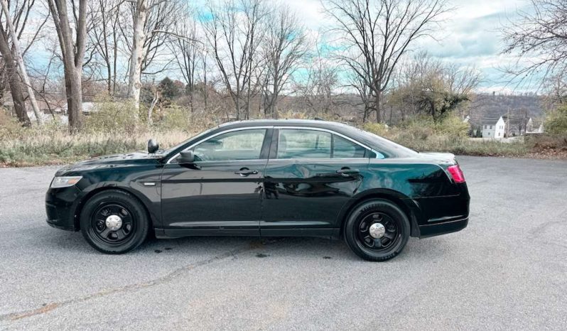 
								2017 Ford Taurus Police Interceptor full									
