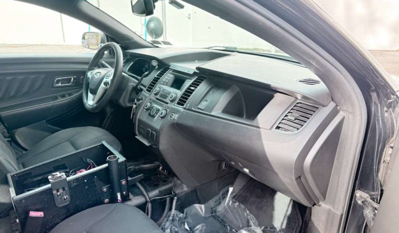 
								2017 Ford Taurus Police Interceptor full									