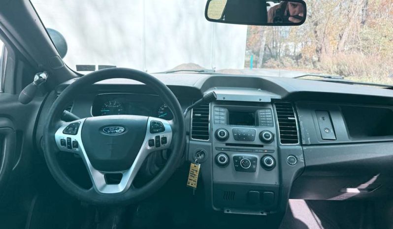 
								2017 Ford Taurus Police Interceptor full									